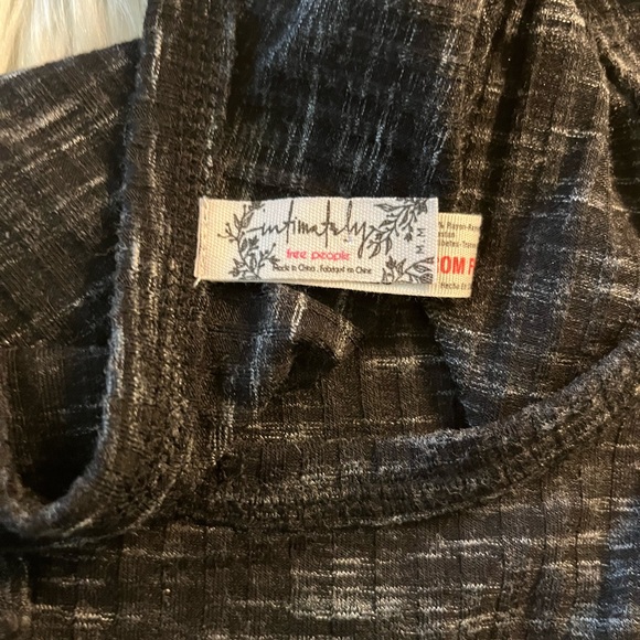 Free People sleeveless body suit. Size medium - Picture 6 of 7